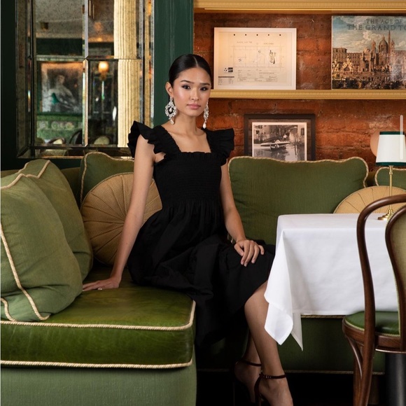 Hill House Dresses & Skirts - Opaque black Ellie nap dress